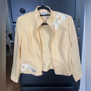St John Sport collection yellow blazer with beautiful floral details size Medium